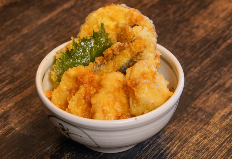 【ディナー限定】そば屋のとり天丼