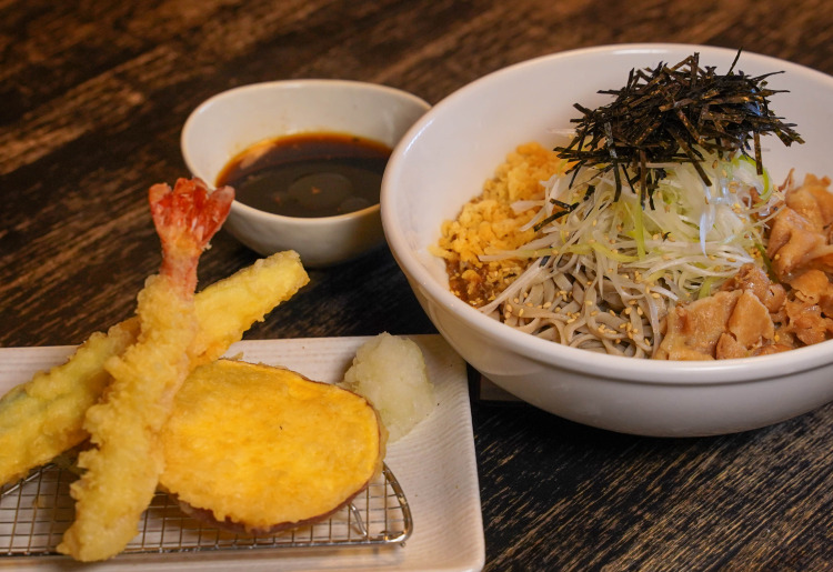 蕎麦とのベストマリアージュ！人気の天ぷらのラインナップ